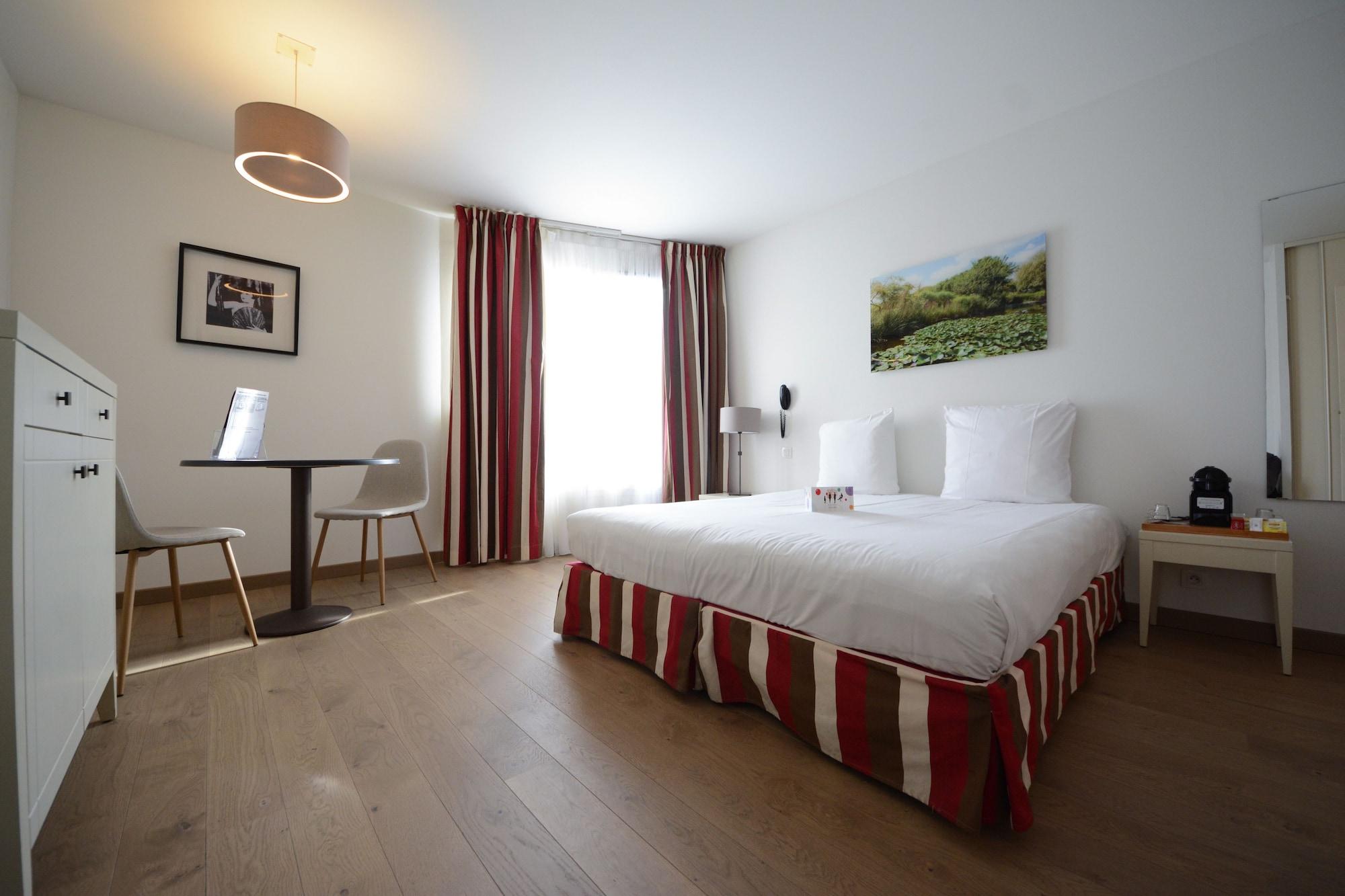 Hotel Cerise Chatou Ngoại thất bức ảnh